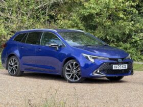 Used Toyota Corolla 2.0 VVT-h Excel Touring Sports 5dr Petrol Hybrid CVT Euro 6 (s/s) (182 ps)
