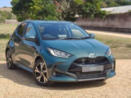 Used Toyota Yaris 1.5 VVT-h Design E-CVT Euro 6 (s/s) 5dr full