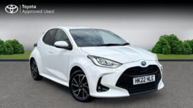 Used Toyota Yaris 1.5 VVT-h Design E-CVT Euro 6 (s/s) 5dr