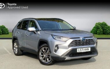 Used Toyota RAV-4 2.5 VVT-h Excel CVT 4WD Euro 6 (s/s) 5dr