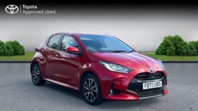 Used Toyota Yaris 1.5 VVT-h Design E-CVT Euro 6 (s/s) 5dr
