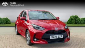 Used Toyota Yaris 1.5 VVT-h Icon E-CVT Euro 6 (s/s) 5dr