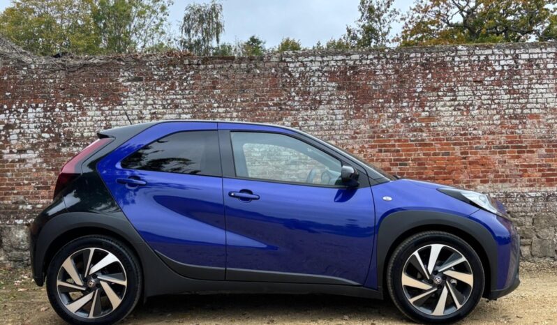 Used Toyota Aygo X 1.0 VVT-i Edge Euro 6 (s/s) 5dr full