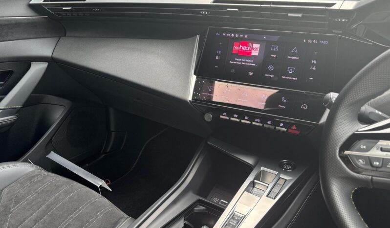 Used Peugeot 308 54kWh GT Auto 5dr full
