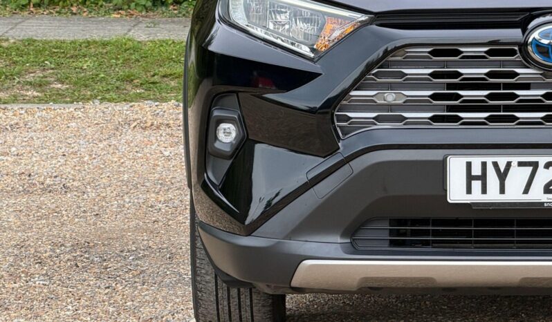 Used Toyota RAV-4 2.5 VVT-h GPF Design SUV 5dr Petrol Hybrid CVT 4WD Euro 6 (s/s) (222 ps) full