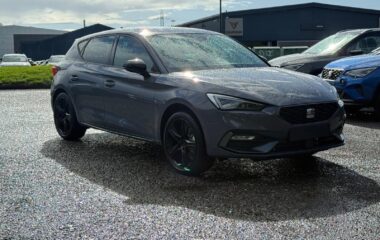 Used SEAT Leon 1.5 TSI FR Black Edition Euro 6 (s/s) 5dr
