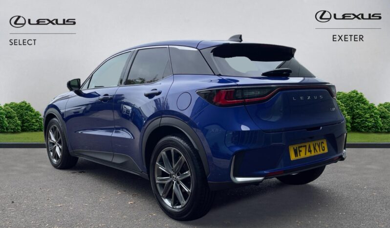 Used Lexus Lbx 1.5 VVT-iE Takumi E-CVT Euro 6 (s/s) 5dr full