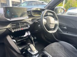 Used Peugeot 2008 50kWh GT Premium Auto 5dr full