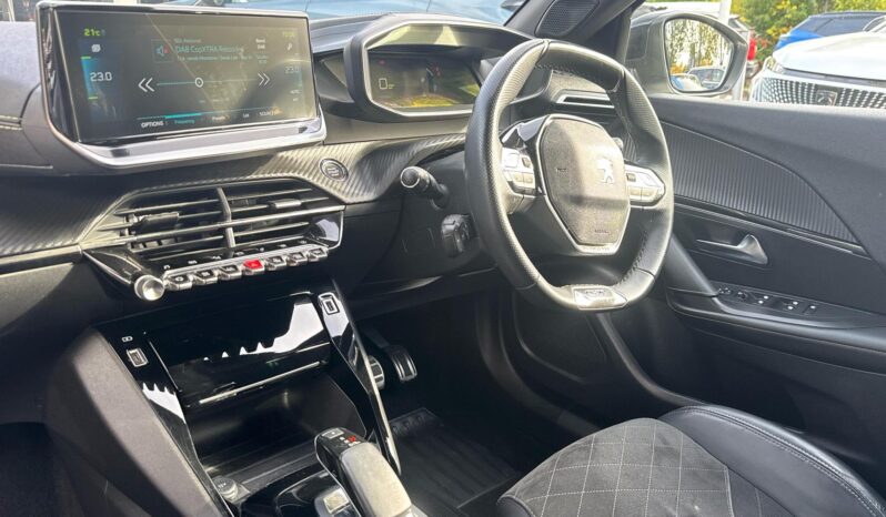 Used Peugeot 2008 50kWh GT Premium Auto 5dr full