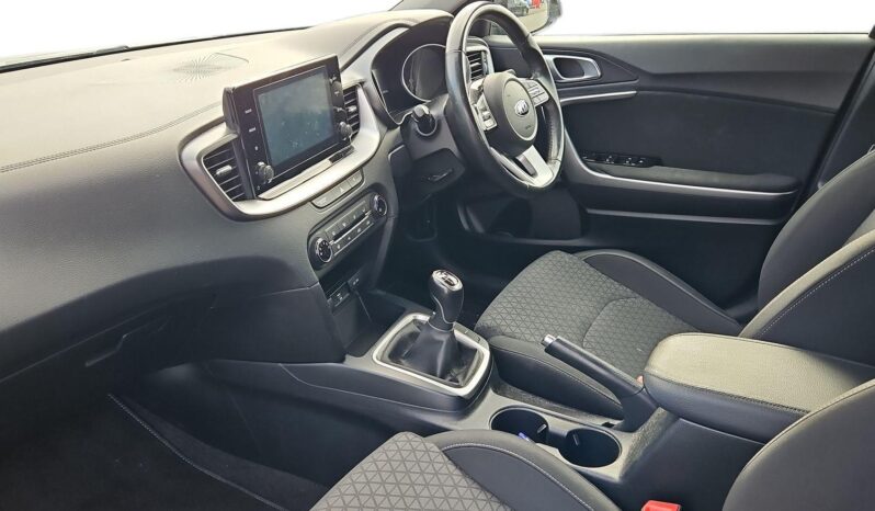 Used Kia XCeed 1.0 T-GDi 2 Euro 6 (s/s) 5dr full