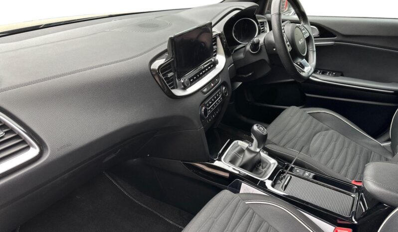 Used Kia ceed 1.5 T-GDi GT-Line Euro 6 (s/s) 5dr full