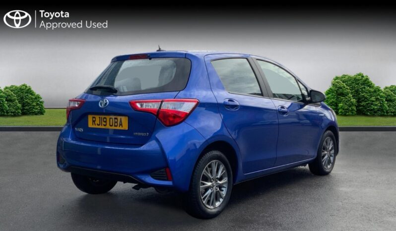 Used Toyota Yaris 1.5 VVT-h Icon E-CVT Euro 6 (s/s) 5dr full