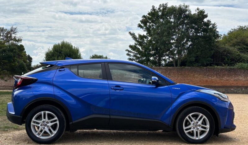 Used Toyota CHR 1.8 VVT-h Icon CVT Euro 6 (s/s) 5dr full