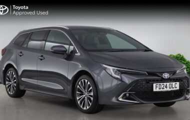 Used Toyota Corolla 1.8 VVT-h Design Touring Sports 5dr Petrol Hybrid CVT Euro 6 (s/s) (140 ps)