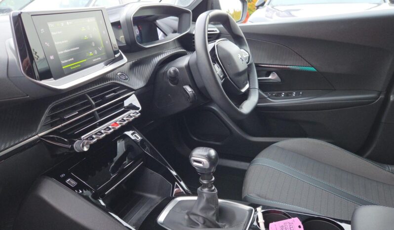 Used Peugeot 2008 1.2 PureTech Allure Premium Euro 6 (s/s) 5dr full