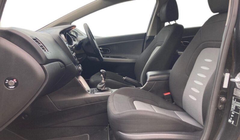 Used Kia ceed 1.6 GDi EcoDynamics 2 Euro 5 (s/s) 5dr full