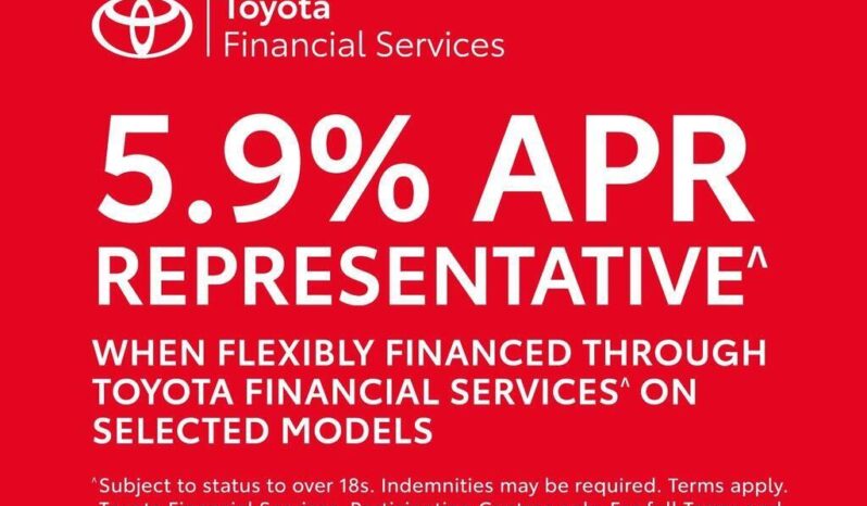 Used Toyota Yaris 1.5 VVT-h Design E-CVT Euro 6 (s/s) 5dr full