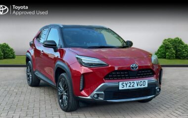 Used Toyota Yaris Cross 1.5 VVT-h Dynamic E-CVT Euro 6 (s/s) 5dr