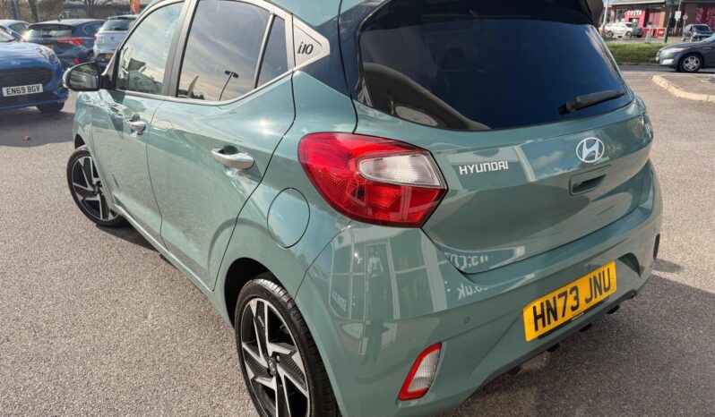 Used Hyundai i10 1.0 Premium Auto Euro 6 (s/s) 5dr full