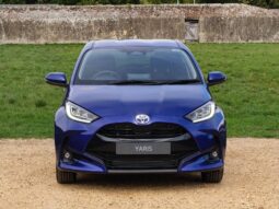 Used Toyota Yaris 1.5 VVT-h Design E-CVT Euro 6 (s/s) 5dr full