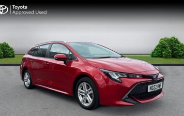 Used Toyota Corolla 1.8 VVT-h Icon Touring Sports CVT Euro 6 (s/s) 5dr
