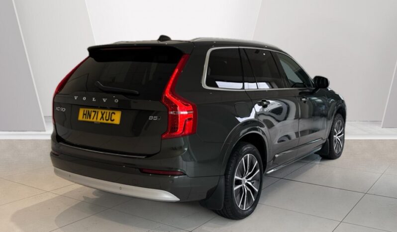 Used Volvo XC90 Momentum, B5 AWD mild hybrid, 7 Seats full
