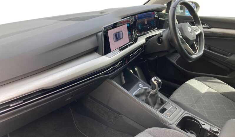 Used Volkswagen Golf 1.5 TSI Life Euro 6 (s/s) 5dr full