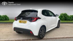 Used Toyota Yaris 1.5 VVT-h Design E-CVT Euro 6 (s/s) 5dr full