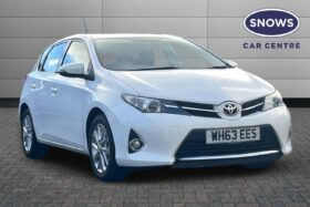 Used Toyota Auris 1.33 Dual VVT-i Icon Euro 5 (s/s) 5dr