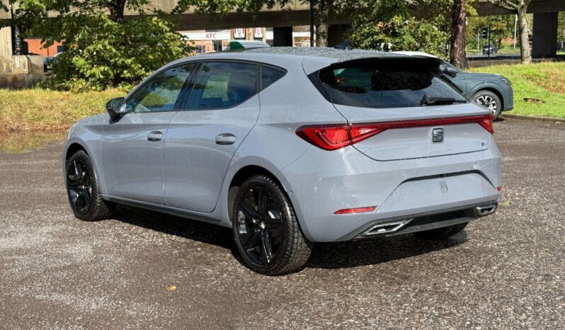 Used SEAT Leon 1.5 TSI FR Black Edition Euro 6 (s/s) 5dr full