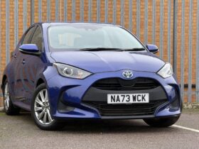 Used Toyota Yaris 1.5 VVT-h Icon Hatchback 5dr Petrol Hybrid E-CVT Euro 6 (s/s) (116 ps)