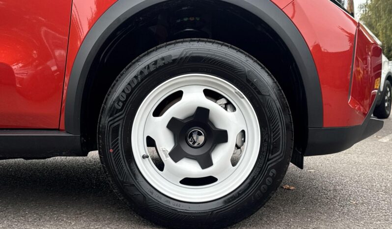 Used Vauxhall Frontera Electric 83kW Design 44kWh 5dr Auto full