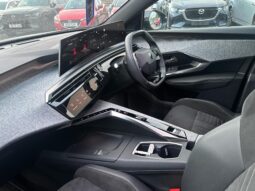 Used Peugeot 3008 73kWh GT Auto 5dr full