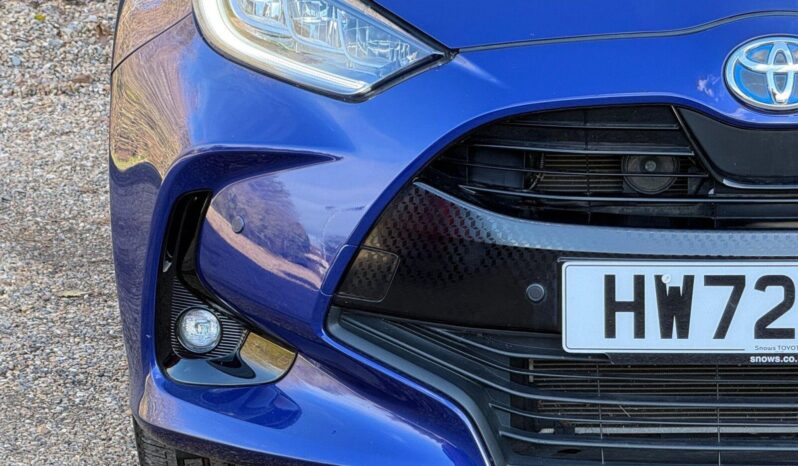 Used Toyota Yaris 1.5 VVT-h Design Hatchback 5dr Petrol Hybrid E-CVT Euro 6 (s/s) (116 ps) full