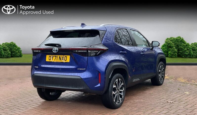 Used Toyota Yaris Cross 1.5 VVT-h Design E-CVT Euro 6 (s/s) 5dr full