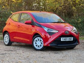 Used Toyota AYGO 1.0 VVT-i x-play Hatchback 5dr Petrol Manual Euro 6 (71 ps)