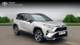 Used Toyota RAV-4 2.5 VVT 18.1kWh Dynamic CVT 4WD Euro 6 (s/s) 5dr
