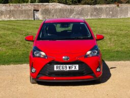Used Toyota Yaris 1.5 VVT-i Icon Tech Euro 6 5dr full