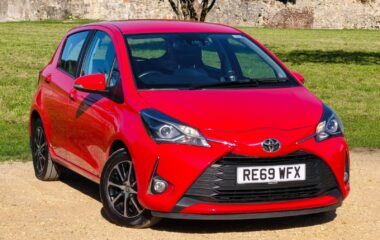 Used Toyota Yaris 1.5 VVT-i Icon Tech Euro 6 5dr