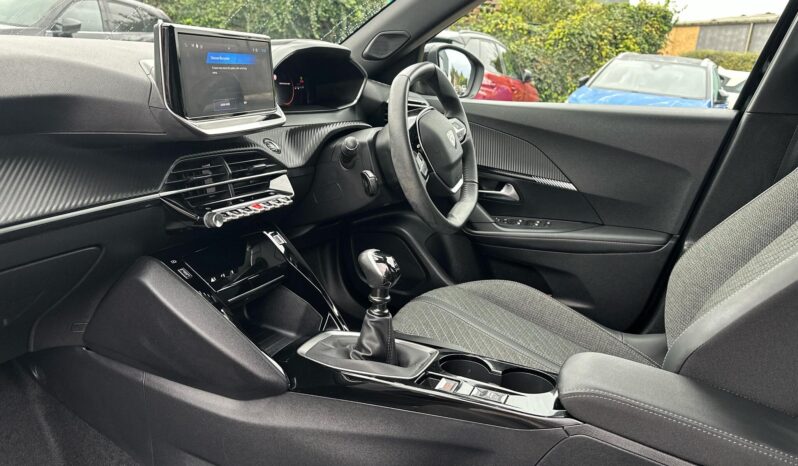 Used Peugeot 2008 1.2 PureTech Allure Euro 6 (s/s) 5dr full