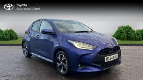 Used Toyota Yaris 1.5 VVT-h Design E-CVT Euro 6 (s/s) 5dr