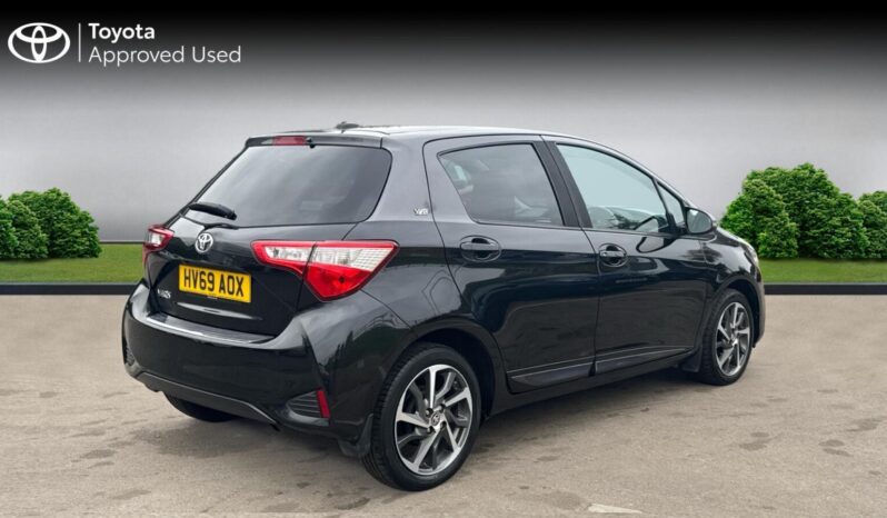 Used Toyota Yaris 1.5 VVT-i Y20 Hatchback 5dr Petrol Manual Euro 6 (111 ps) full