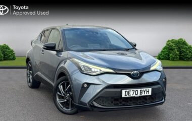 Used Toyota CHR 2.0 VVT-h Dynamic CVT Euro 6 (s/s) 5dr