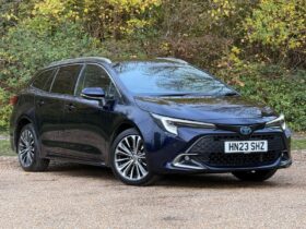 Used Toyota Corolla 1.8 VVT-h Design Touring Sports 5dr Petrol Hybrid CVT Euro 6 (s/s) (140 ps)