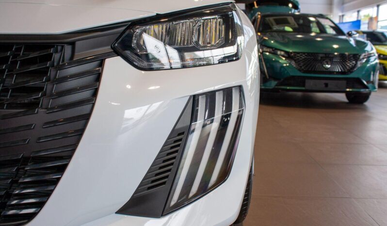 Used Peugeot 208 1.2 PureTech Style Euro 6 (s/s) 5dr full