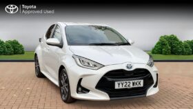 Used Toyota Yaris 1.5 VVT-h Design E-CVT Euro 6 (s/s) 5dr