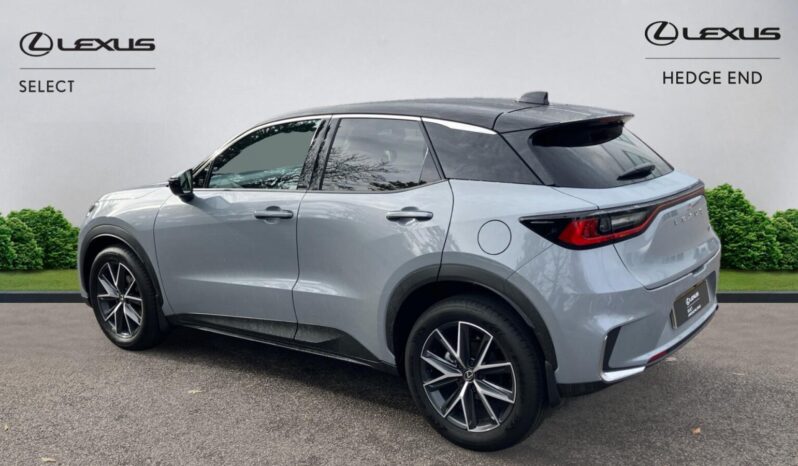 Used Lexus Lbx 1.5 VVT-iE Takumi E-CVT Euro 6 (s/s) 5dr full