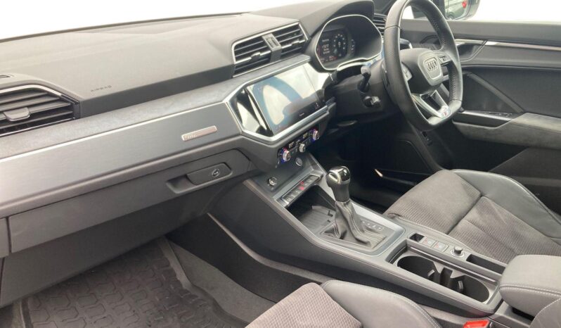 Used Audi Q3 1.5 TFSI CoD 35 Vorsprung S Tronic Euro 6 (s/s) 5dr full