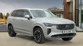 Used Volvo XC90 Ultra, T8 AWD Plug-in hybrid, Electric/Petrol, Bright, 7 Seats