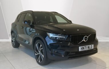 Used Volvo XC40 R-Design Pro, B5 AWD Mild Hybrid